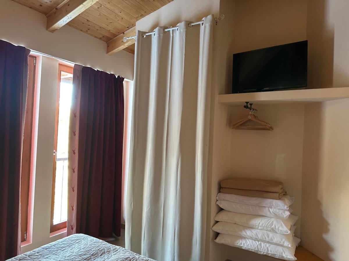 Hotel Chalet Casa Cesana Cesana Torinese Eksteriør billede